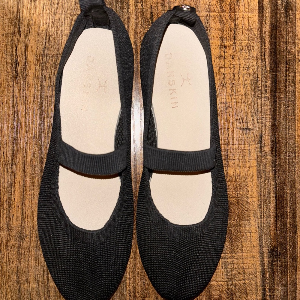 Danskin Women's Black Mary Jane Flats